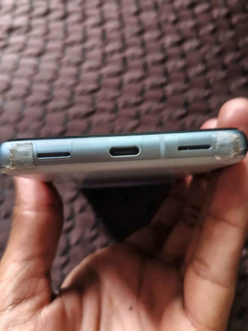 Google Pixel 7a 4