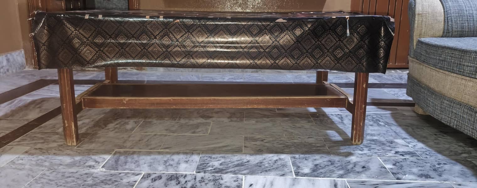 Table Single wooden table 0