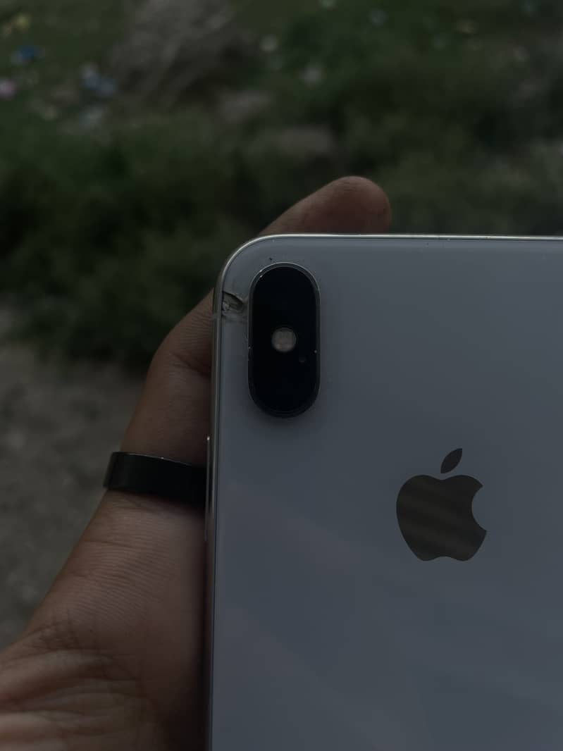 Apple iPhone X 2