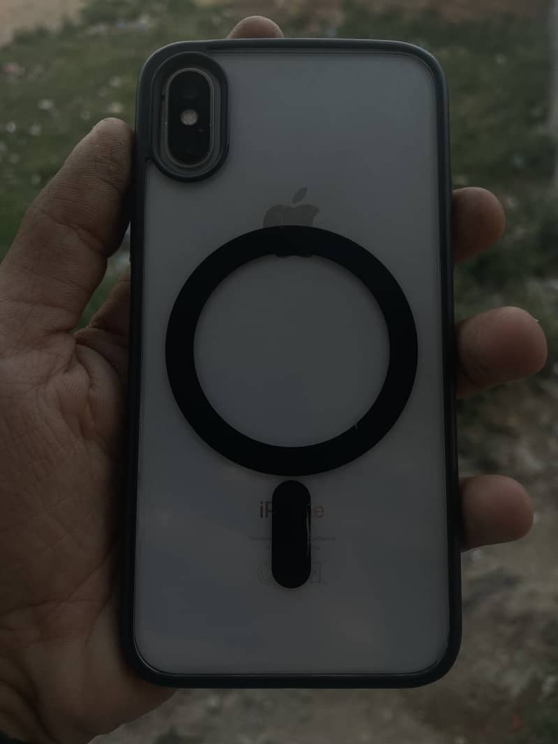 Apple iPhone X 3