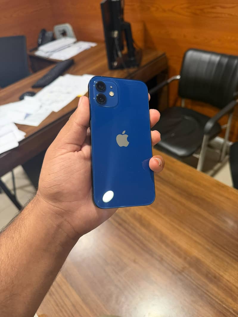 Apple iPhone 12 0