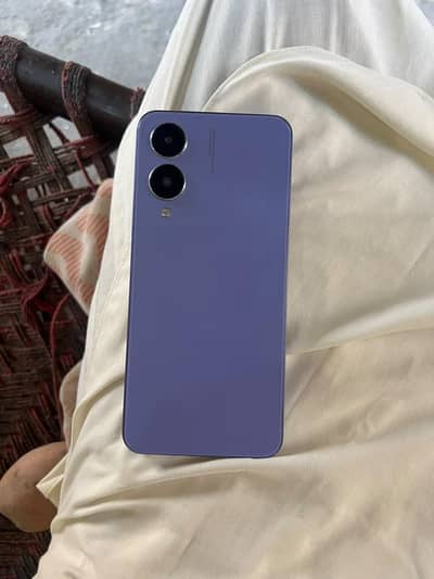 Vivo Y17s