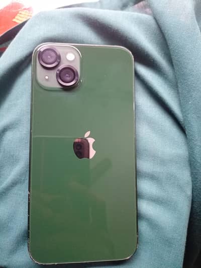 Apple iPhone 13