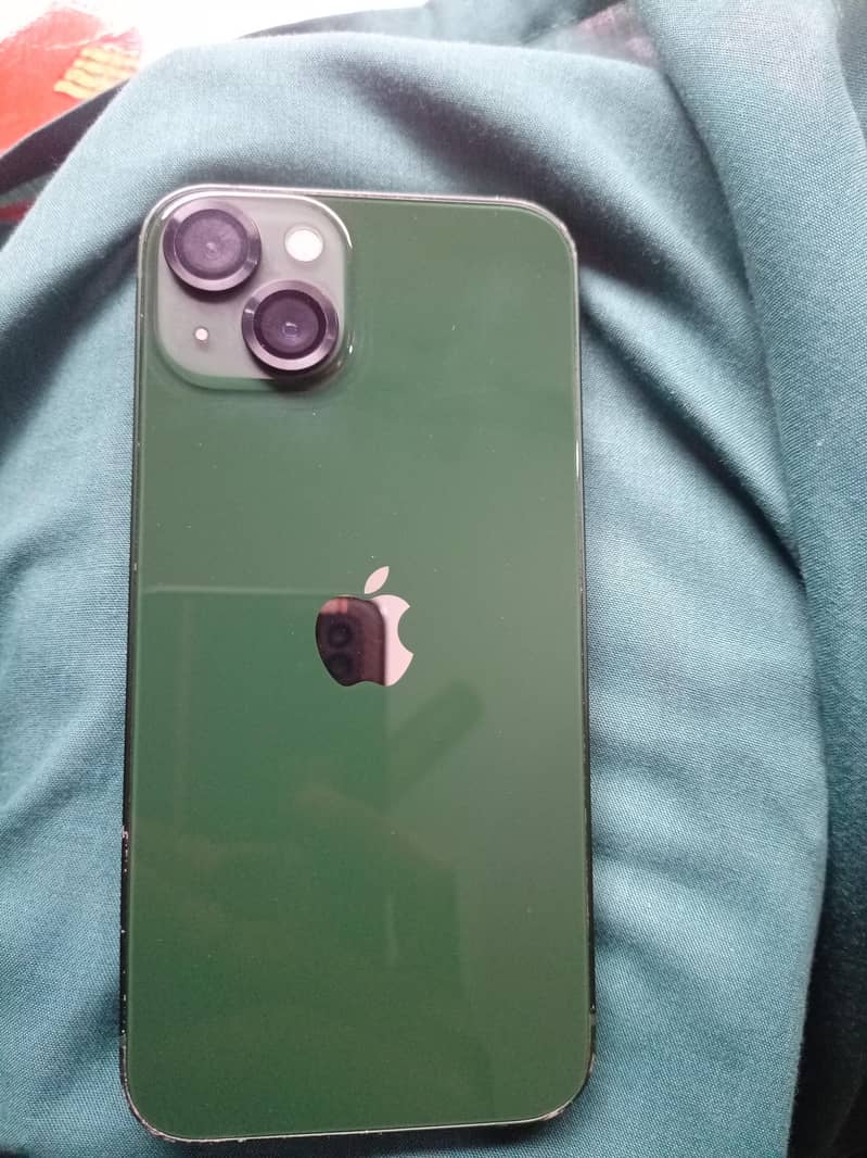 Apple iPhone 13 0
