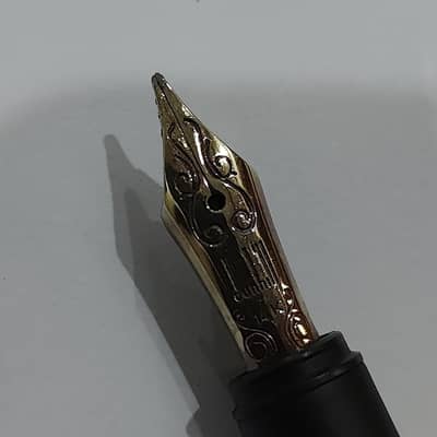 Dunhill Gemline Gold Plated Fountain Pen