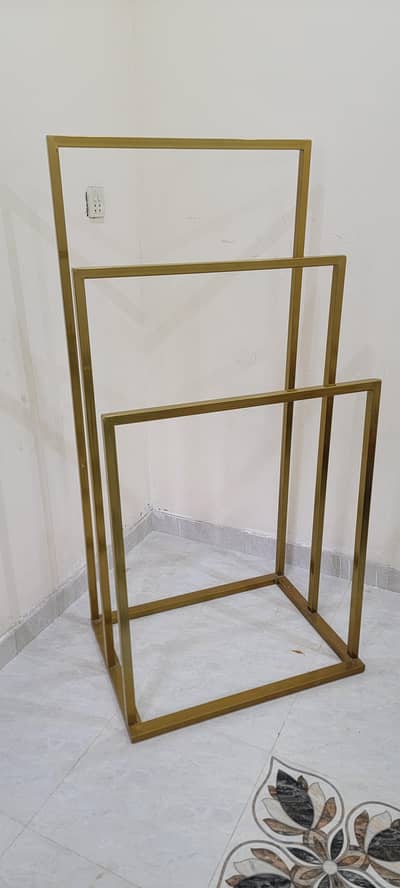 clothes stand