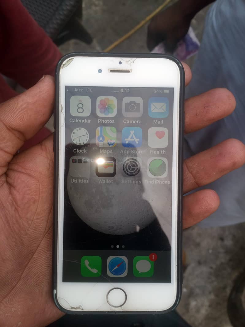 Apple iPhone 6 0