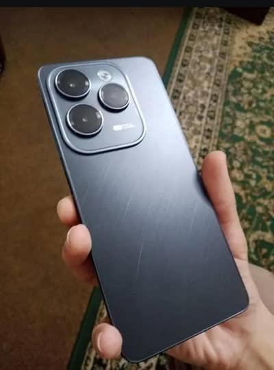 Infinix Hot 40 Pro