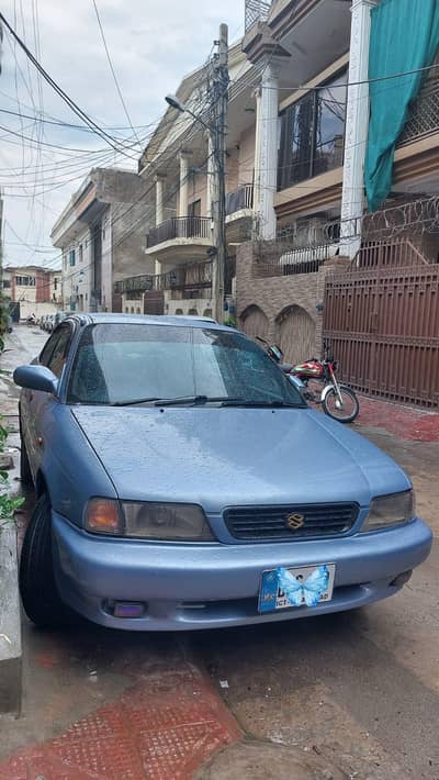 Suzuki Baleno 2001