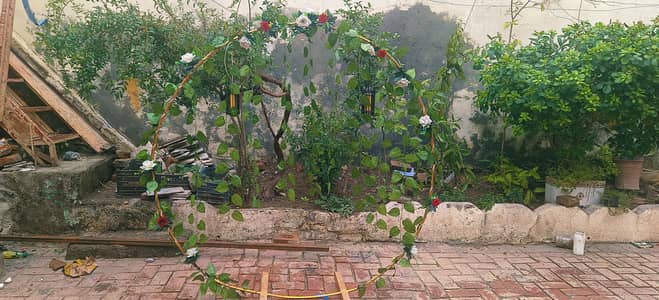 Wedding stage artificial guldasta