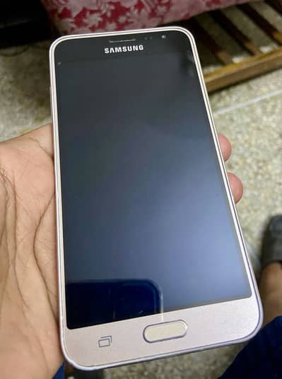 Samsung Mobile J3