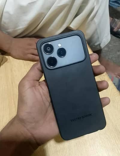 Tecno spark 40 10/9 7month use