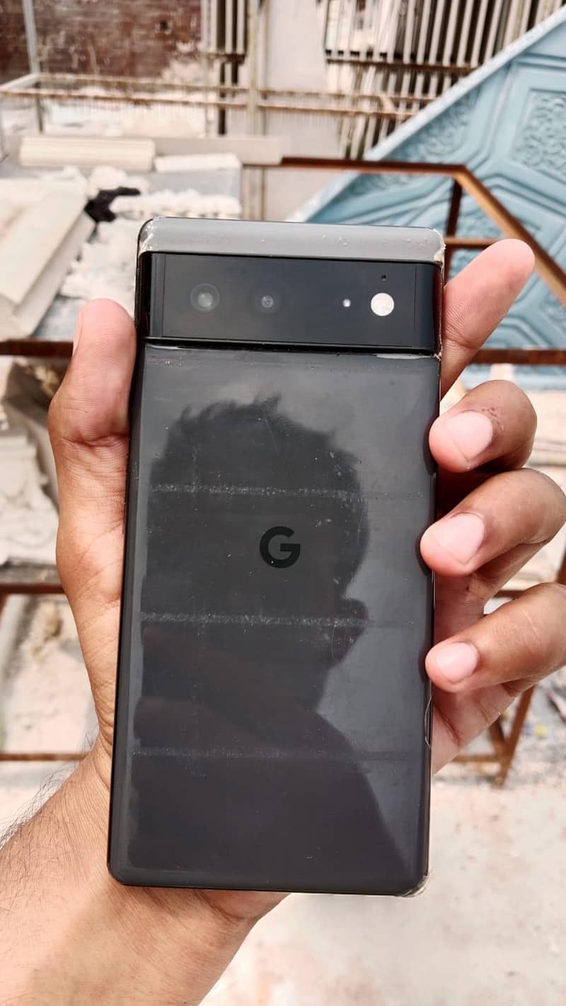 Google Pixel 6 4