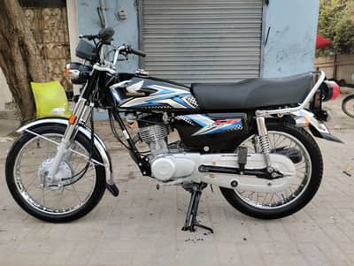 honda CG 125 model 2025 December Karachi number for sale