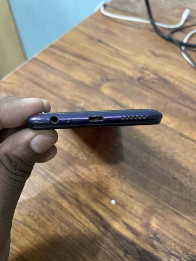 Infinix Hot 8