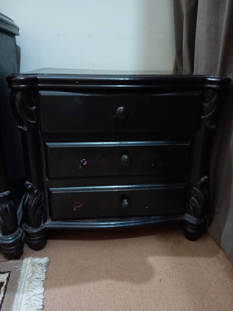 Solid Wooden Bed Set 6
