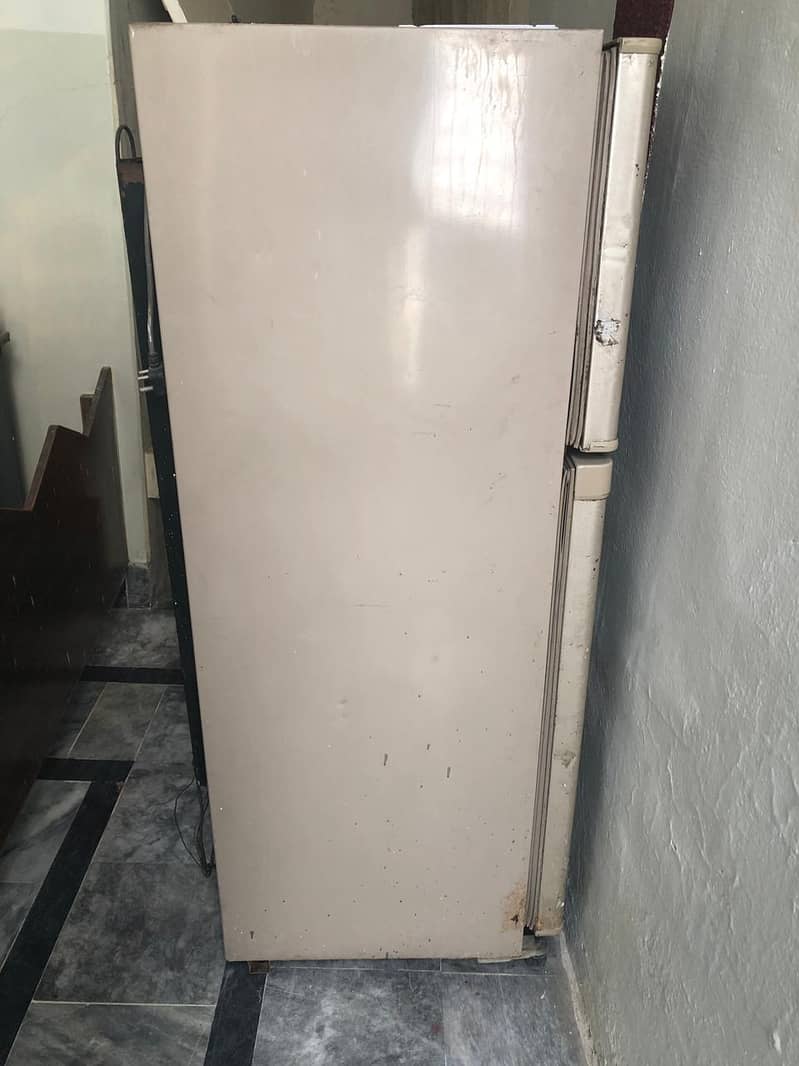 Dawlance fridge 0