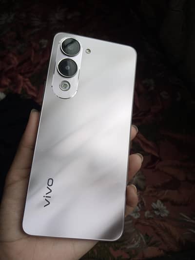 Vivo Y04