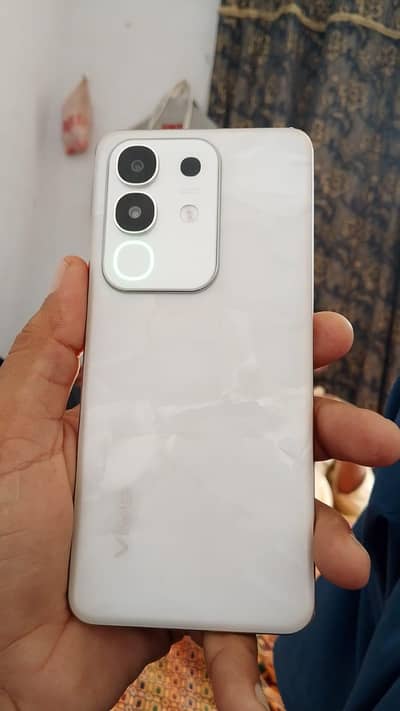 Vivo Y29
