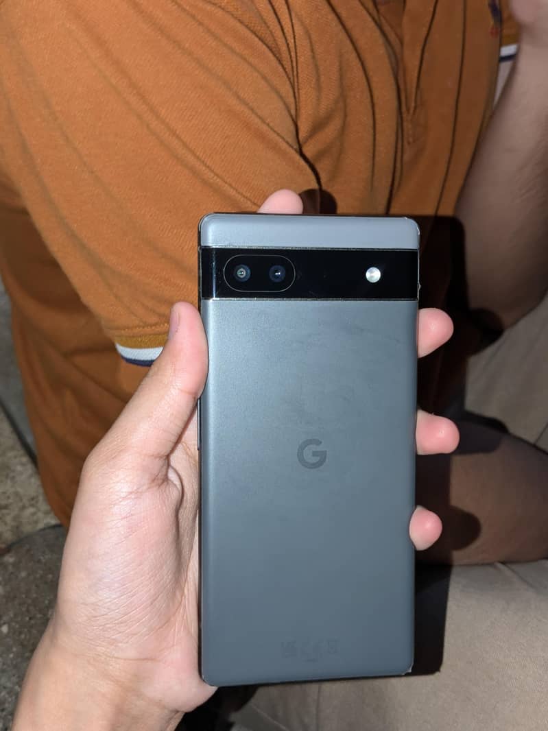 Google Pixel 6a 5