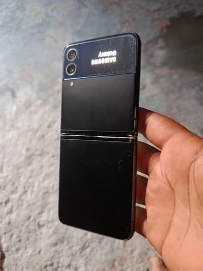 Samsung Mobile Z Flip 3