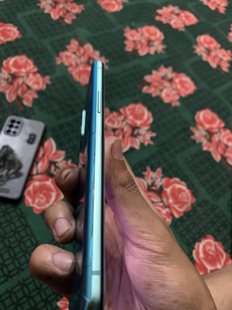 One Plus 8T 0