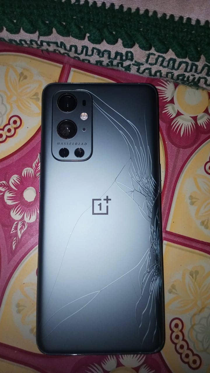 One Plus 9 Pro 4