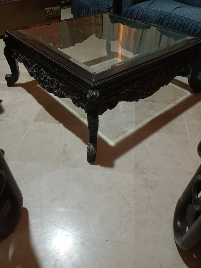 dining table used 1