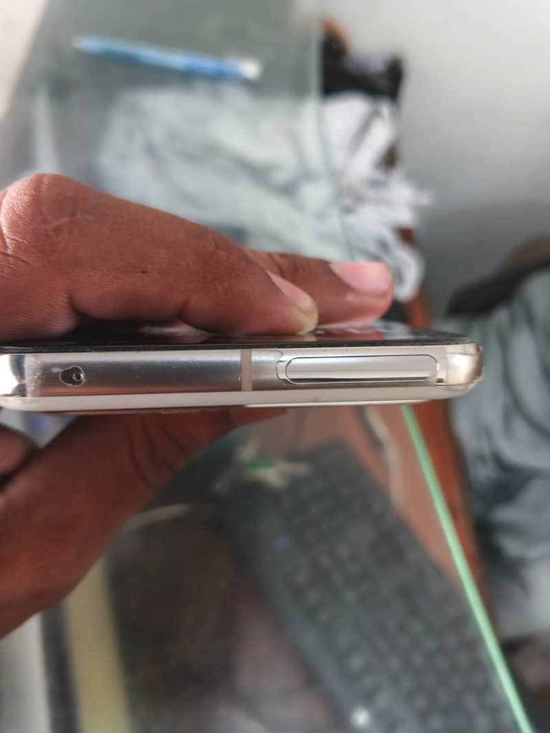 Google Pixel 8 Pro 2