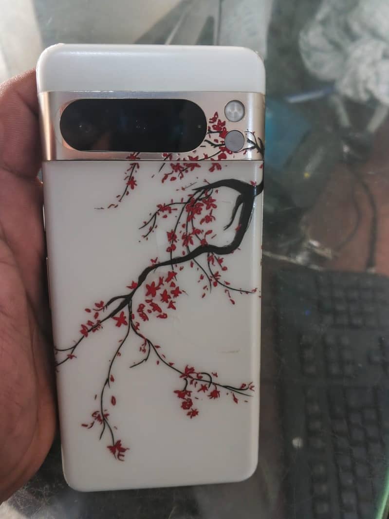 Google Pixel 8 Pro 4