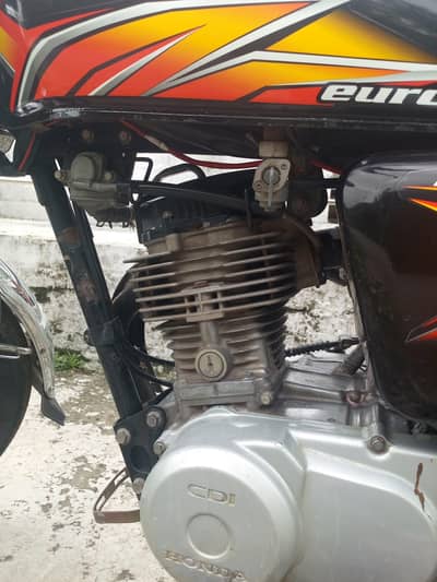 Honda 125 for sale  . Bio matric available _ 03270344219