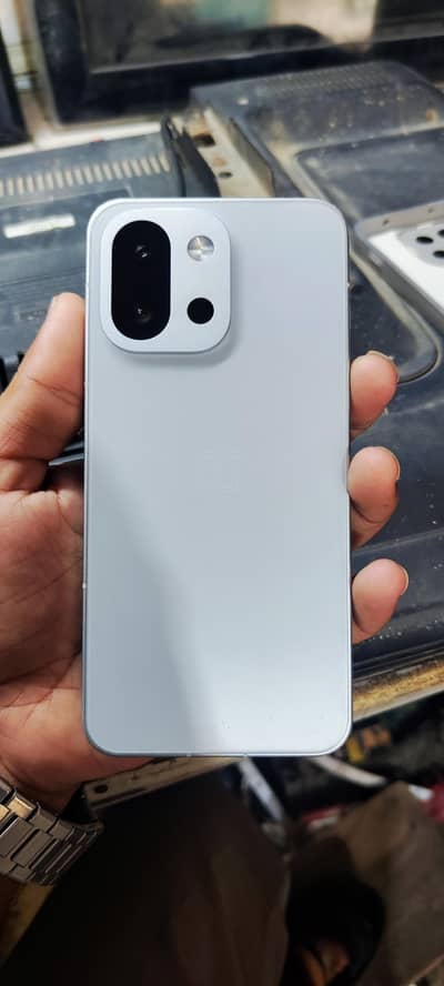 One Plus 13t 16/512 official pta approved