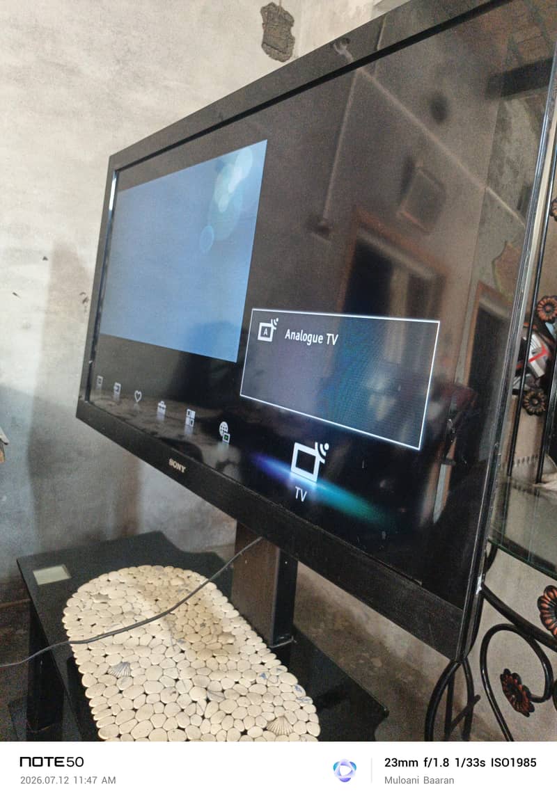 LCD bravia 8