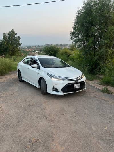 Toyota Corolla Altis 2015