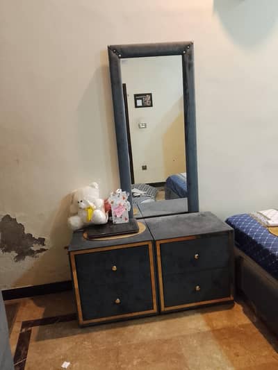 Dressing table and sidew tables