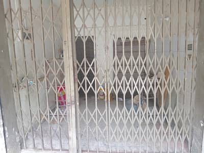Heavy duty steel scissor (collapsible) security gate
