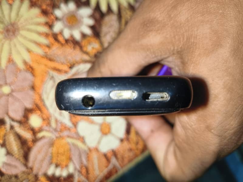 Nokia 105 4