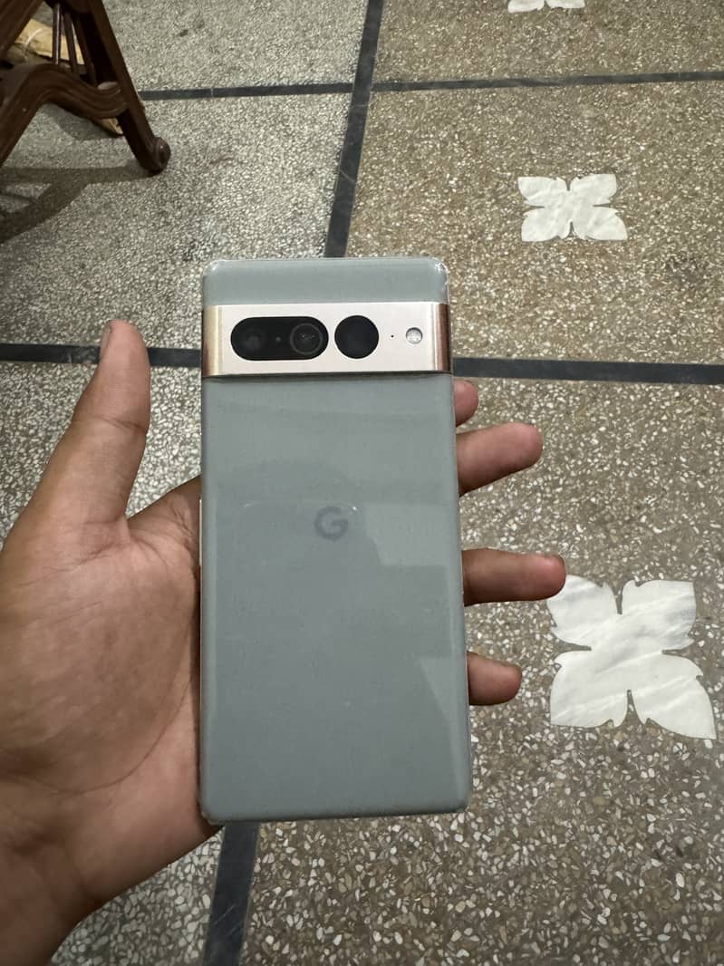 Google Pixel 7 Pro 0
