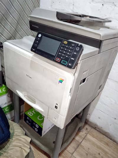 Richo Aficio MP C305spf, Color, Tray Work nai krti