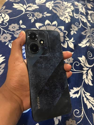 Infinix Hot 30 Play