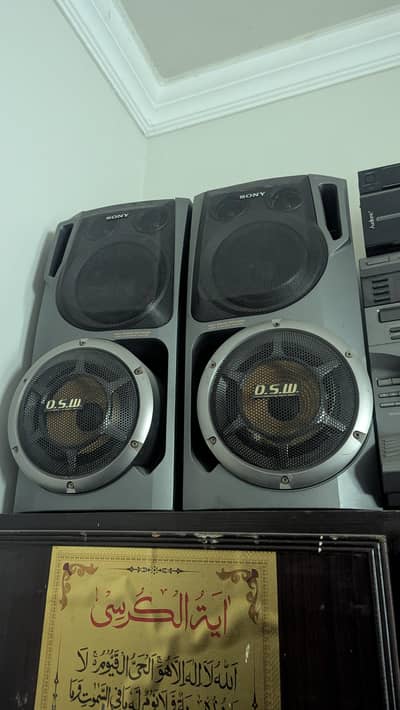 Sony speakers  vintage WDS