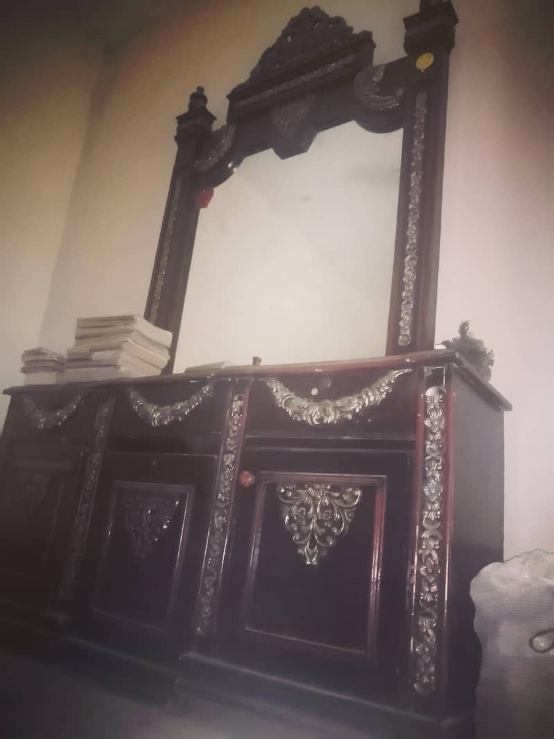 Bed metras 1
