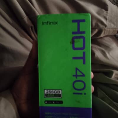 Infinix Hot 40i