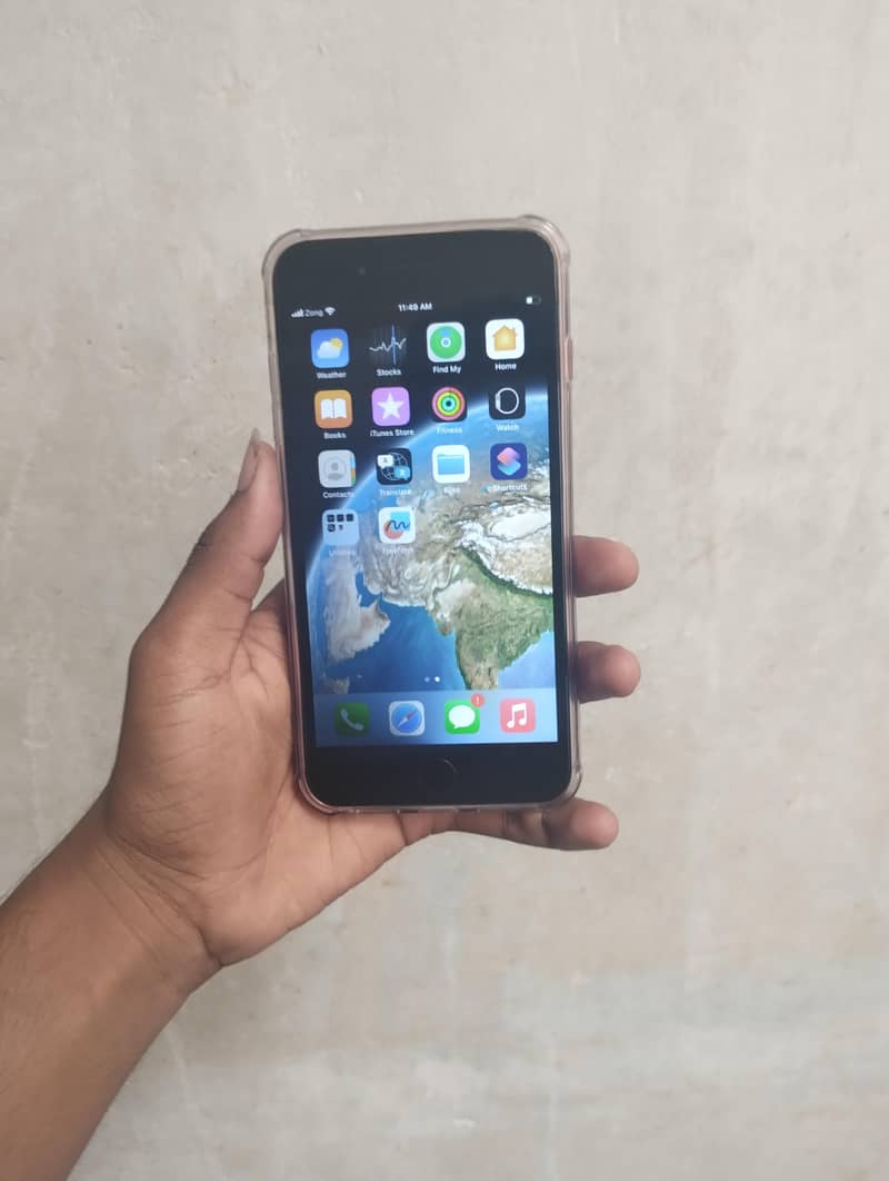 Apple iPhone 8 Plus 5