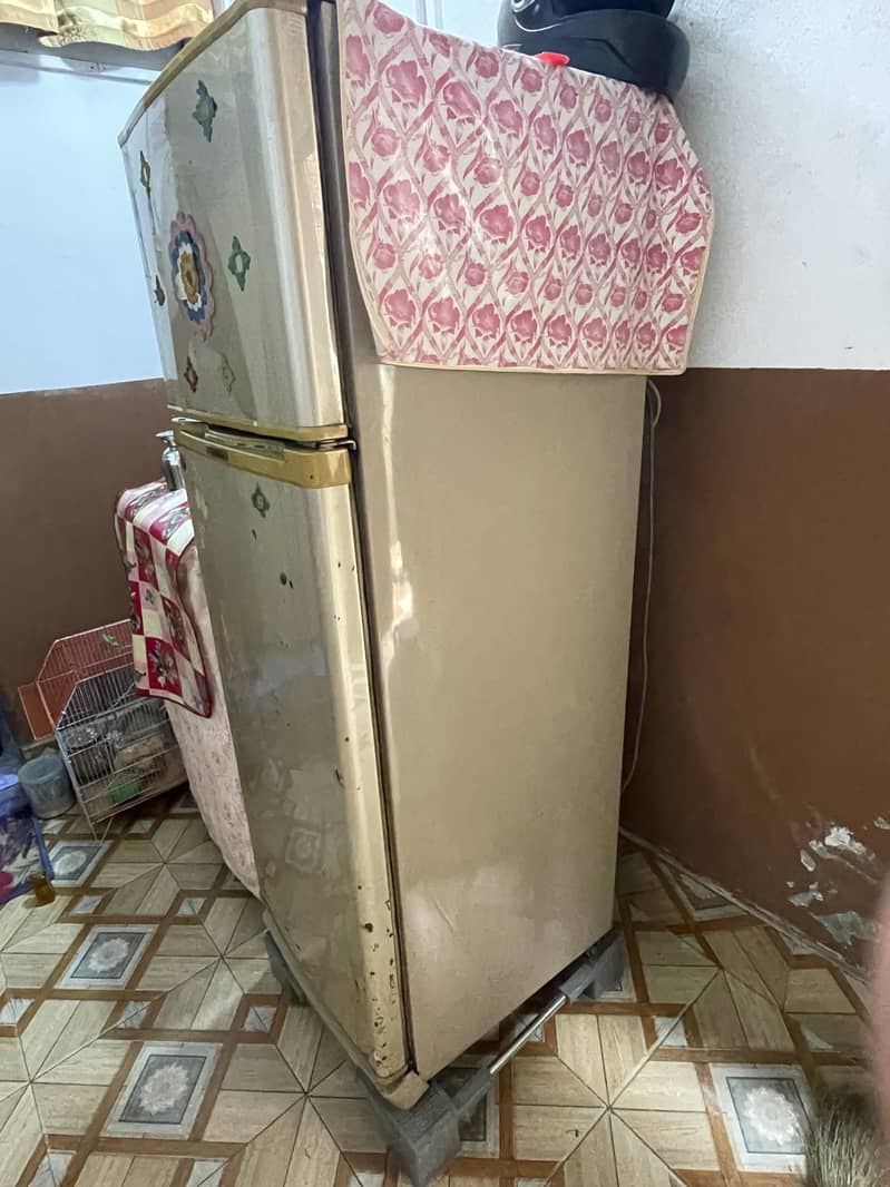 Dawlance refrigrator 2
