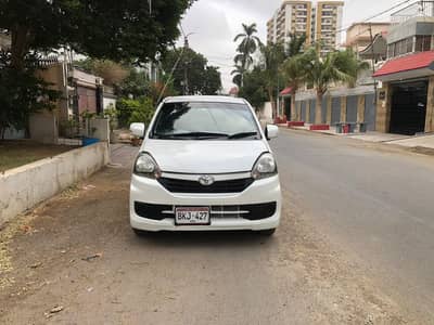 Toyota Pixis Epoch 2014
