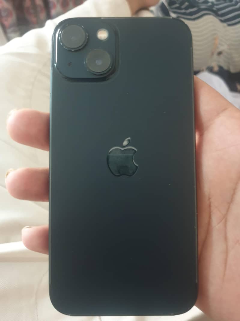 Apple iPhone 13 2