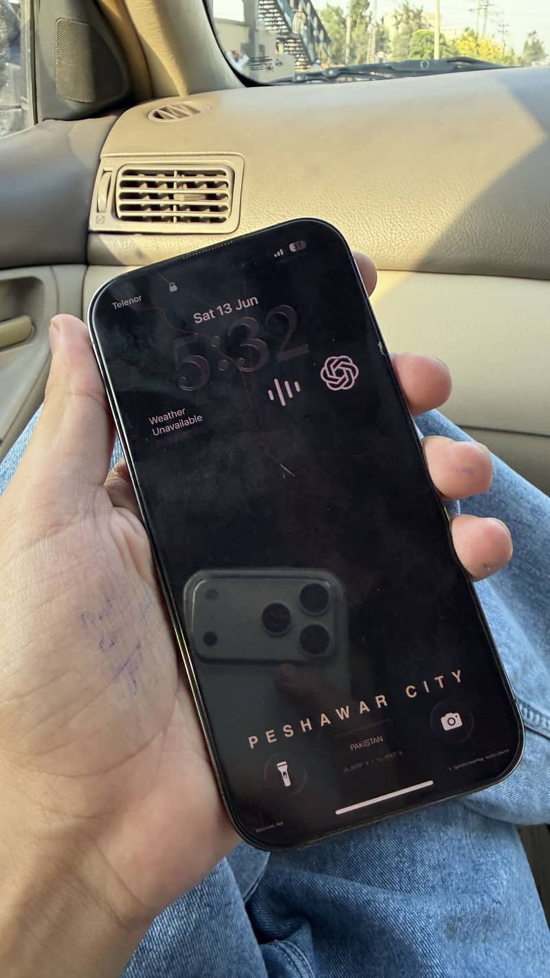 Apple iPhone 14 Pro 1