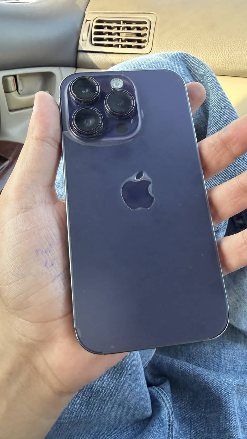 Apple iPhone 14 Pro 3