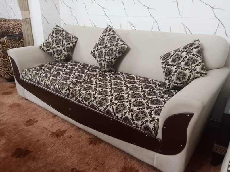 7 Seater Sofa 11